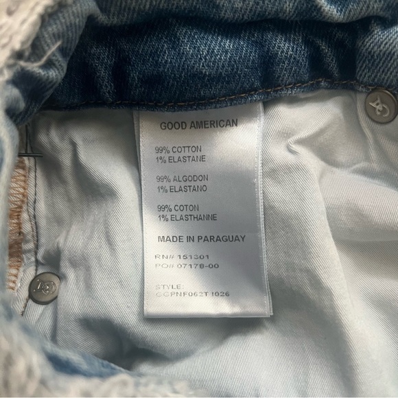 Good American Good High Rise Cropped Girlfriend Straight Jeans - Light Blue - 6 - Picture 10 of 13